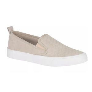 Sperry Seaside Quilted Champagne Suede Loafer Slip on Sneaker